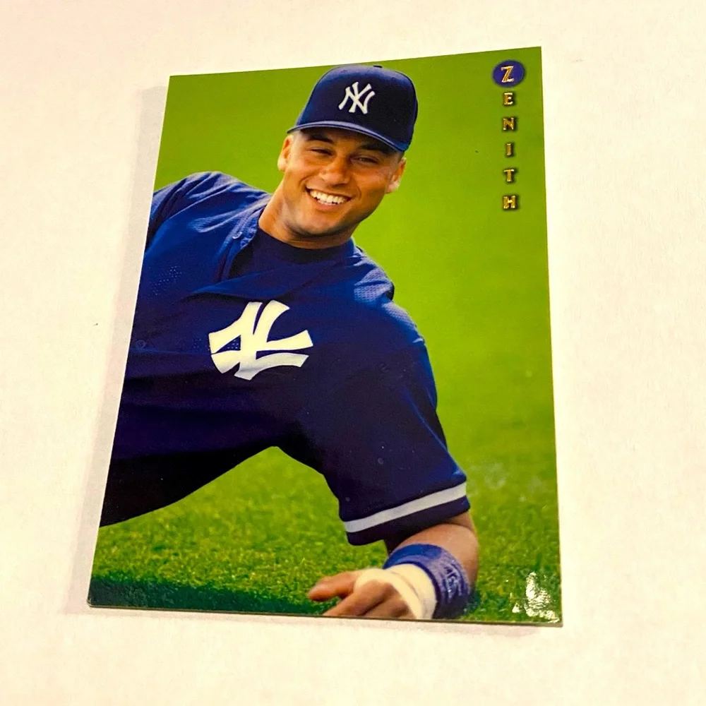 Derek Jeter 1997 Pinnacle Zenth Baseball Card Vintage Collectible